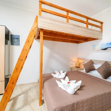 To Kyma - Seafront House * Σκάλα Καλλιράχης